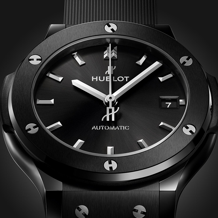 HUBLOT Classic Fusion Black Magic 38mm 565.CM.1470.RX