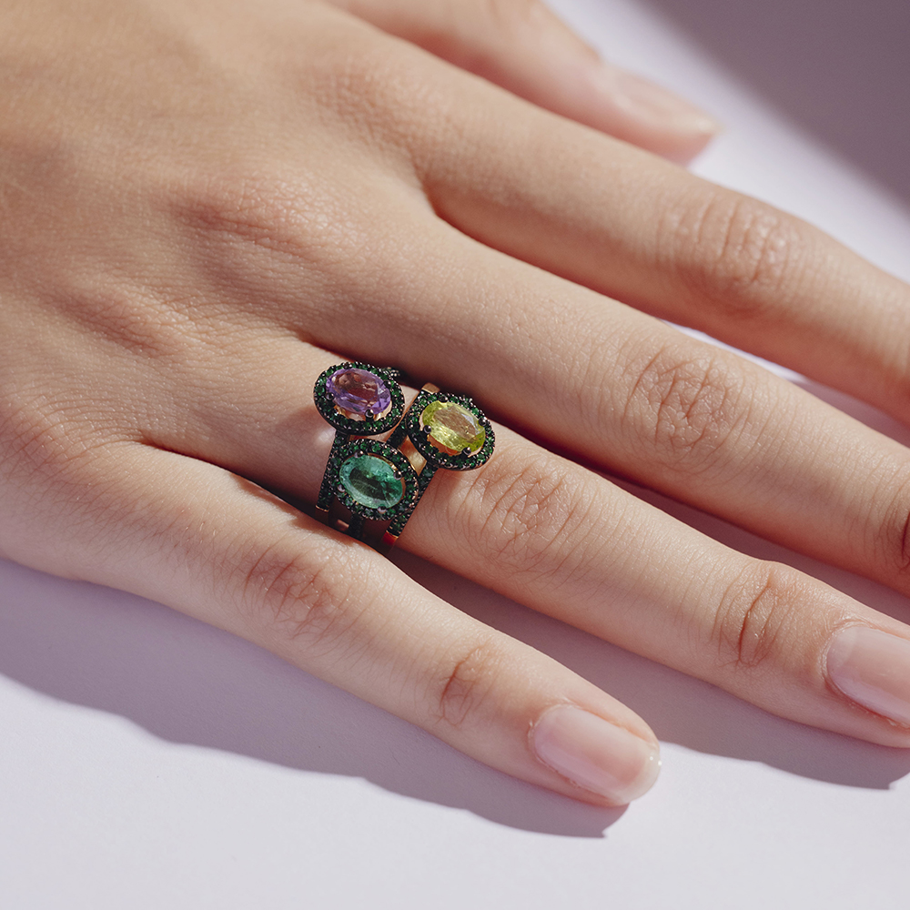 Anillo SERENITY Rodio Esmeraldas y Esmeralda Oval OA