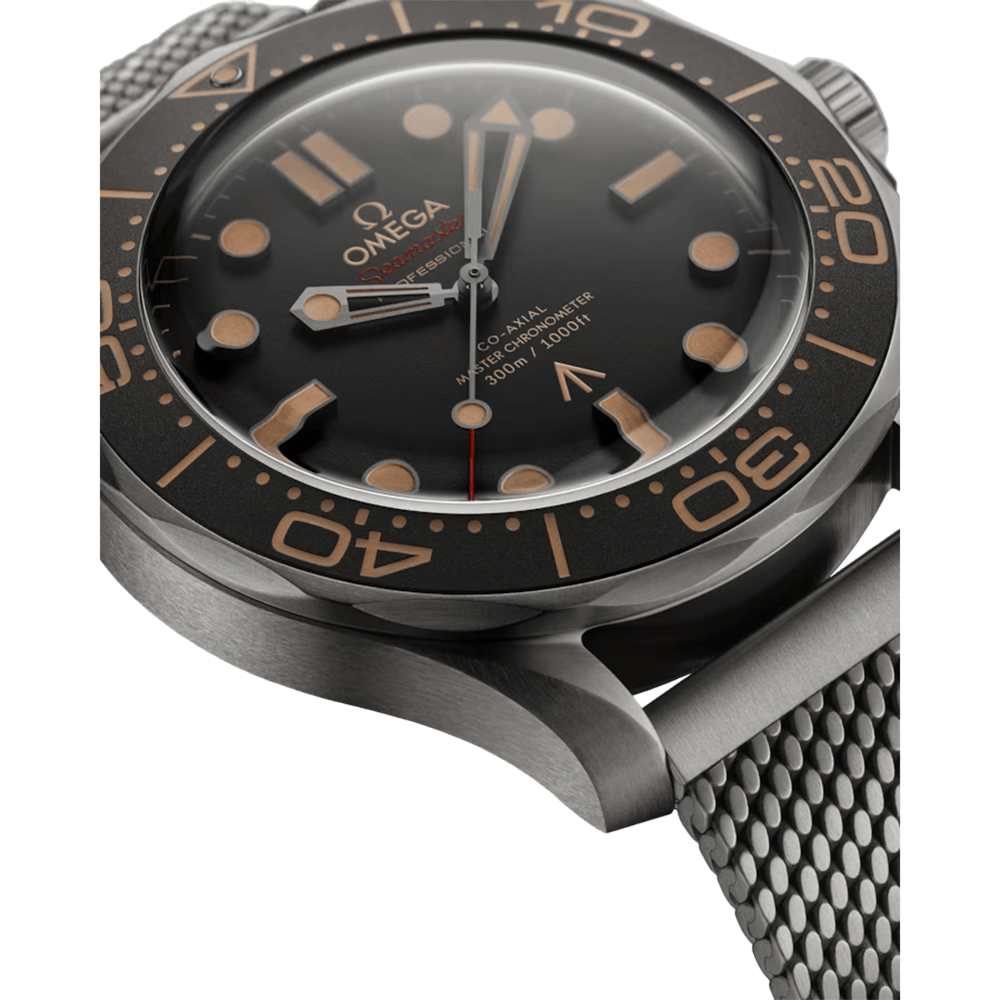 OMEGA · Diver 300m Co-Axial Master Chronometer 42 MM Edición 007 210.90.42.20.01.001