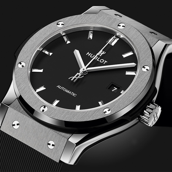 HUBLOT Classic Fusion Titanium 42mm 542.NX.1171.RX