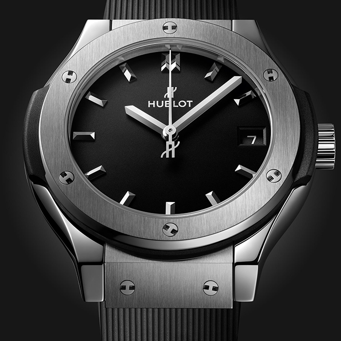 HUBLOT Classic Fusion Titanium 33mm 581.NX.1470.RX