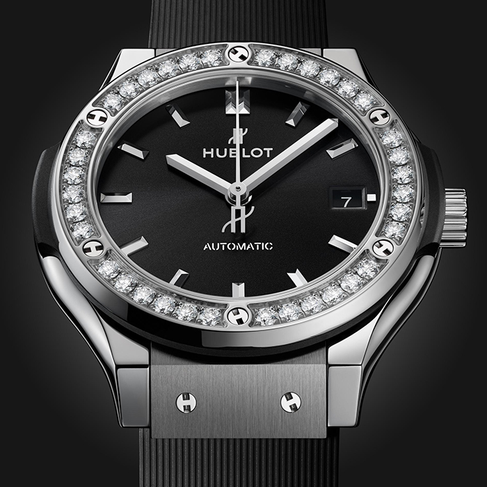 HUBLOT Classic Fusion Titanium Diamonds 38mm 565.NX.1470.RX.1204