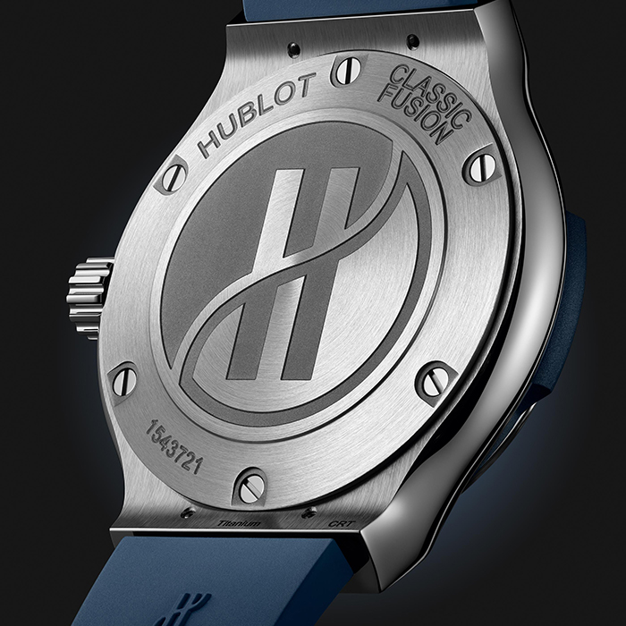 HUBLOT Classic Fusion Titanium Blue 33mm 581.NX.7170.RX